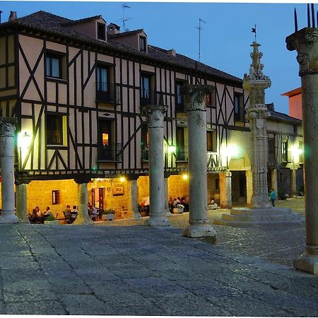 La Posada Ducal Penaranda de Duero Exterior foto